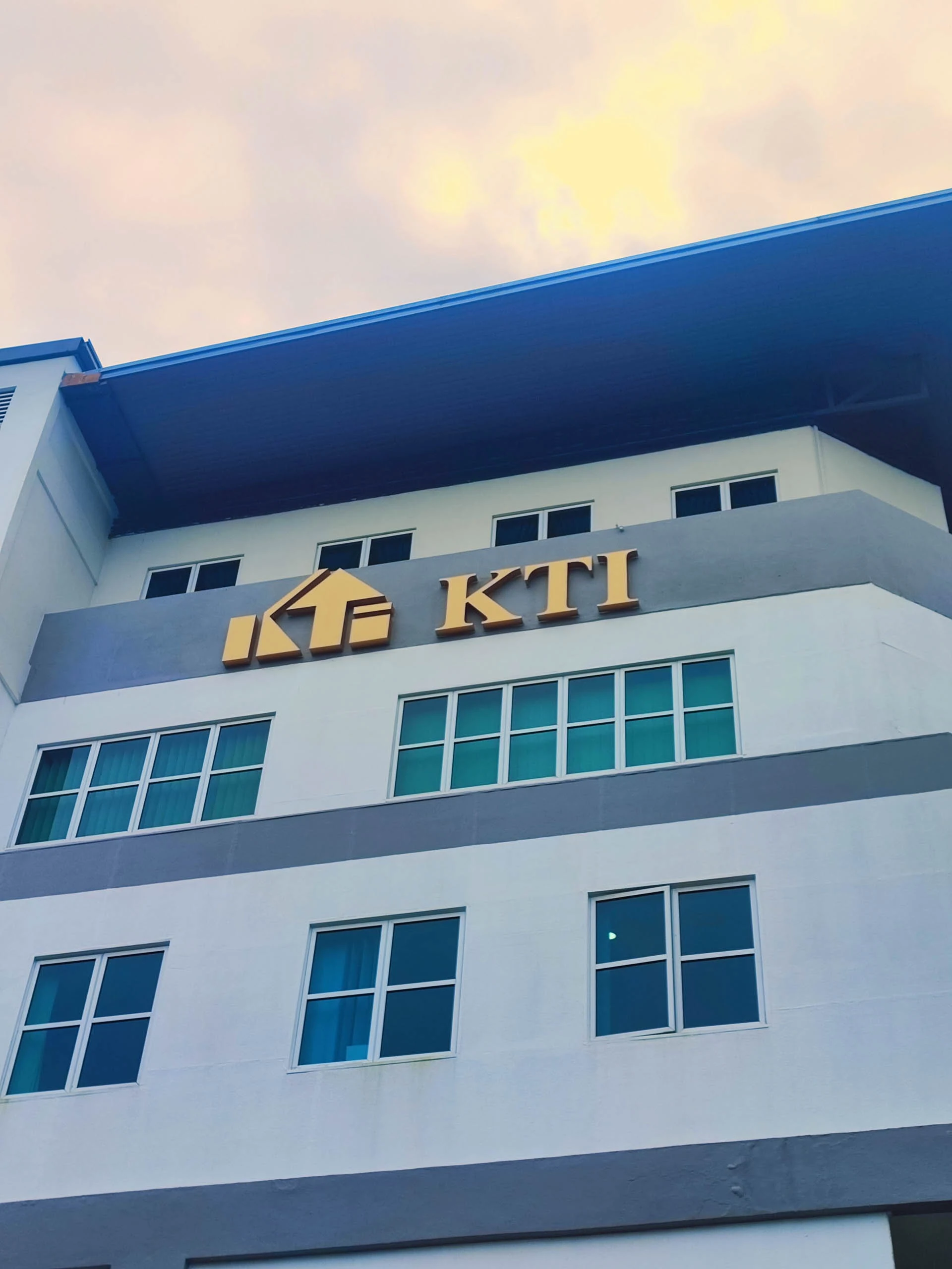 Corporate Building Signage - KTI
